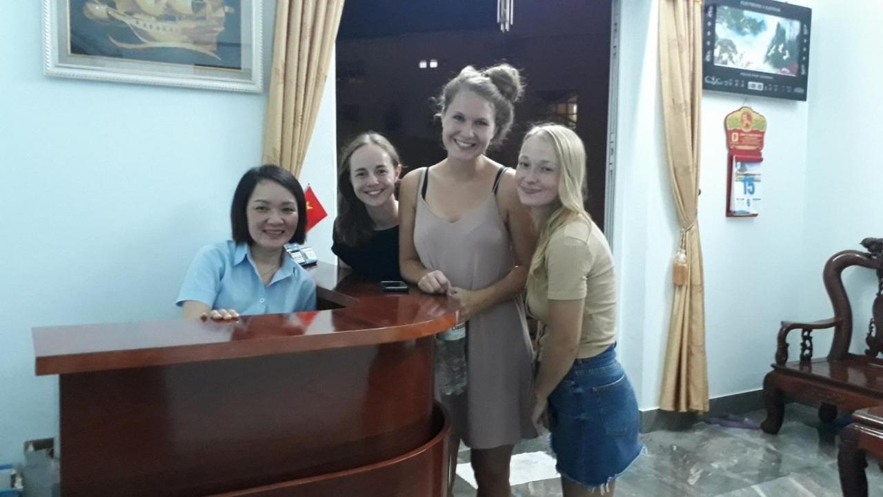 Hoang Yen Guesthouse Халонг Екстер'єр фото
